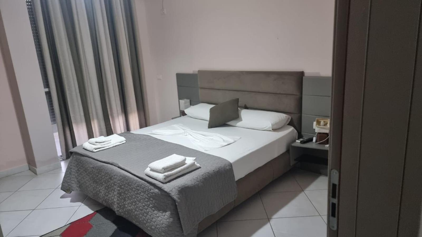 Hotel Olivio, *