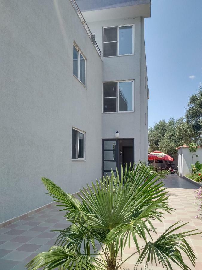 Olivio, Hotel