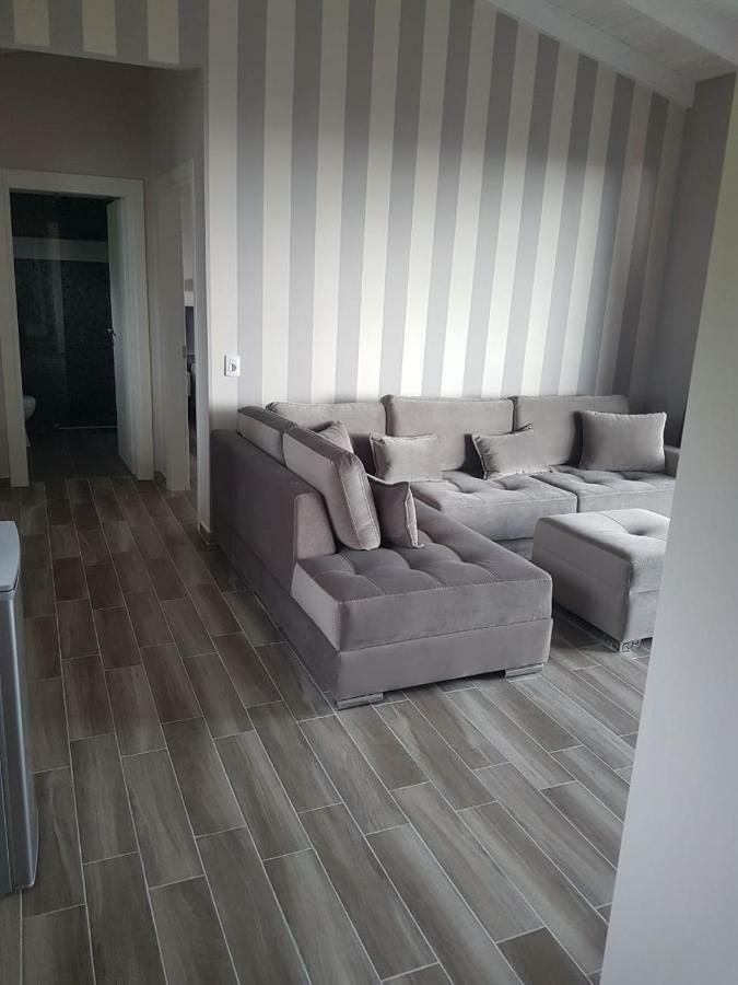 Olivio, Hotel *